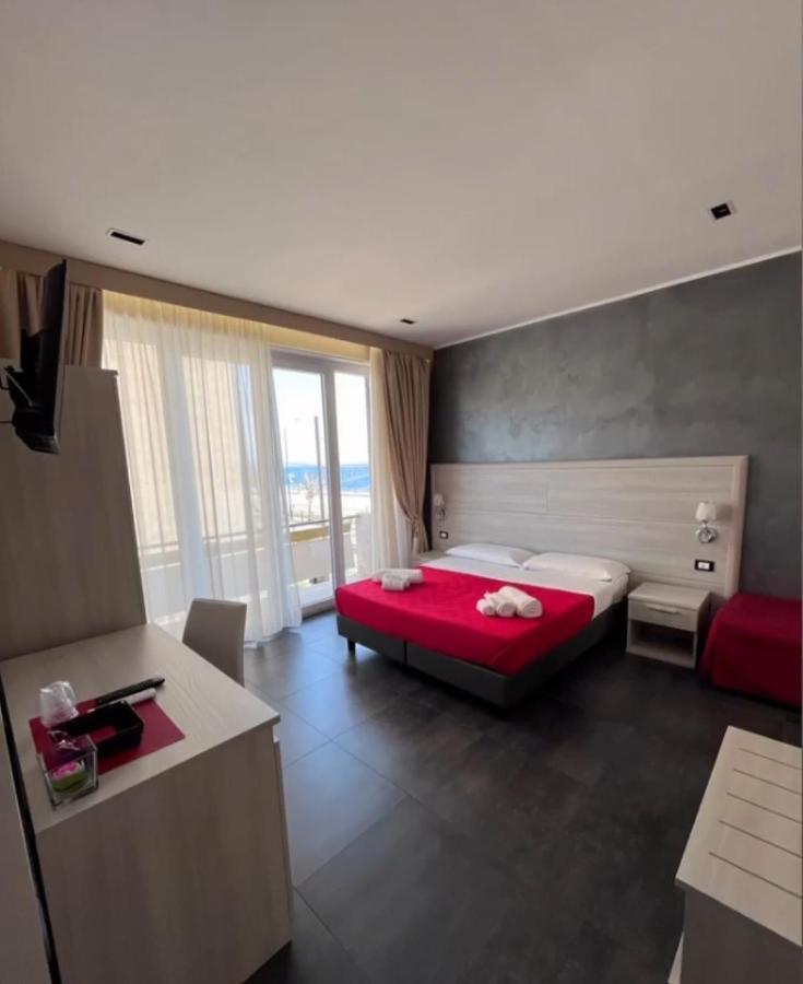 B&B Margherita Месина Екстериор снимка